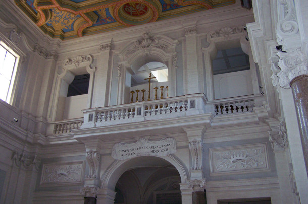 Balcon Plafond basilique Sainte-Anastasie