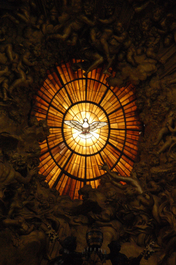 Vitrail du Saint-Esprit de Gian Lorenzo Bernini