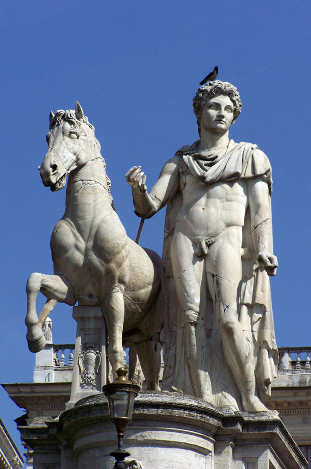 Statue de Castor place du Capitole