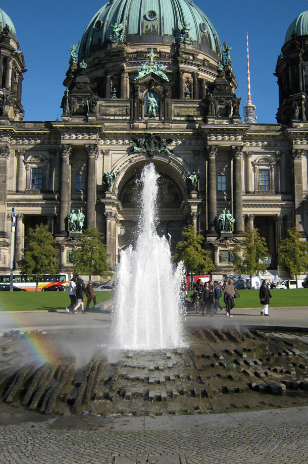 La fontaine devant le Berliner Dom