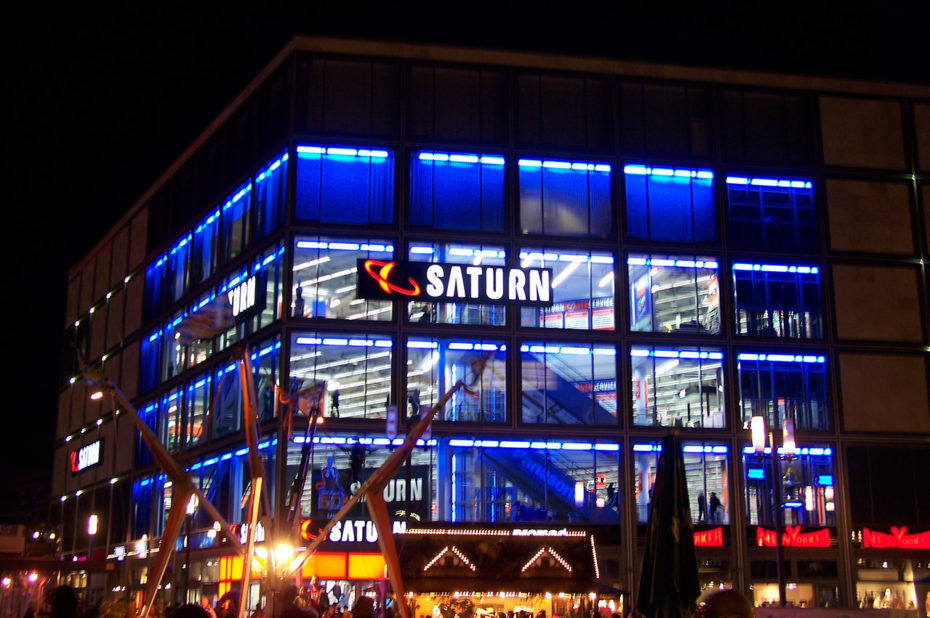 Planète Saturn sur Alexanderplatz