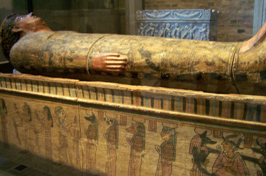 Sarcophage de Hori, grand prêtre de Memphis