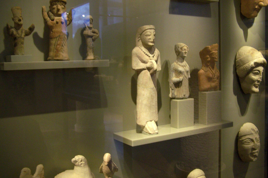 Statuettes égyptiennes