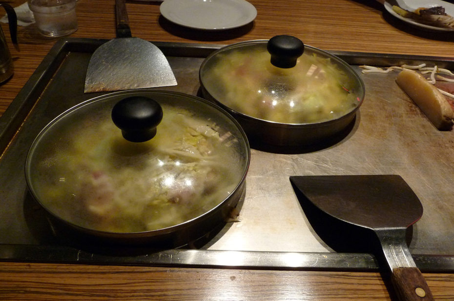 Okonomiyaki dans un restaurant de Shibuya