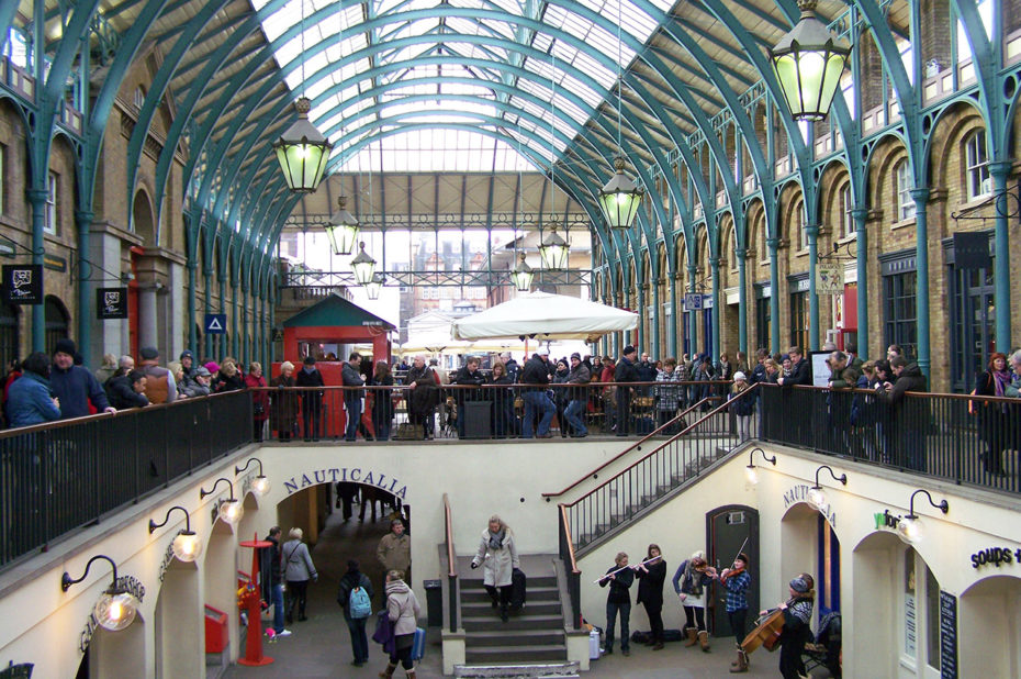 Effervescence sous la verrière de Covent Garden