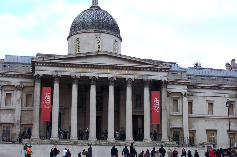 L'entrée de la National Gallery, musée de Londres