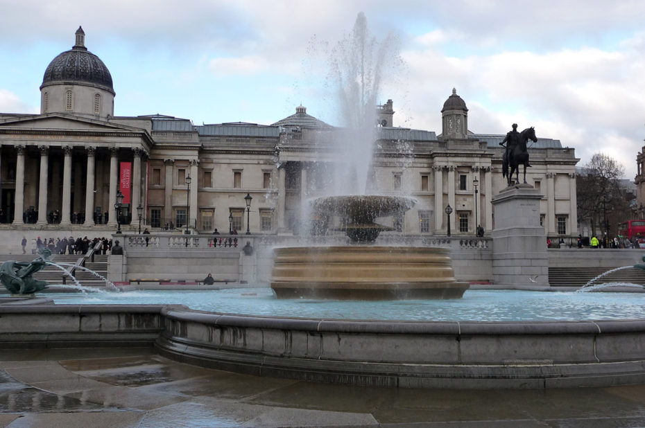 La fontaine devant la National Gallery