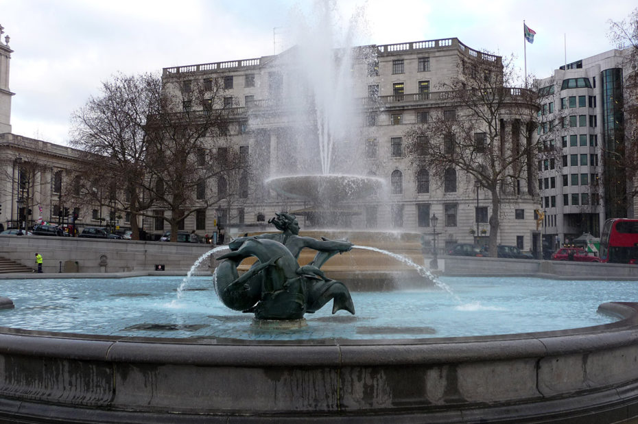 Une des fontaines de Trafalgar Square