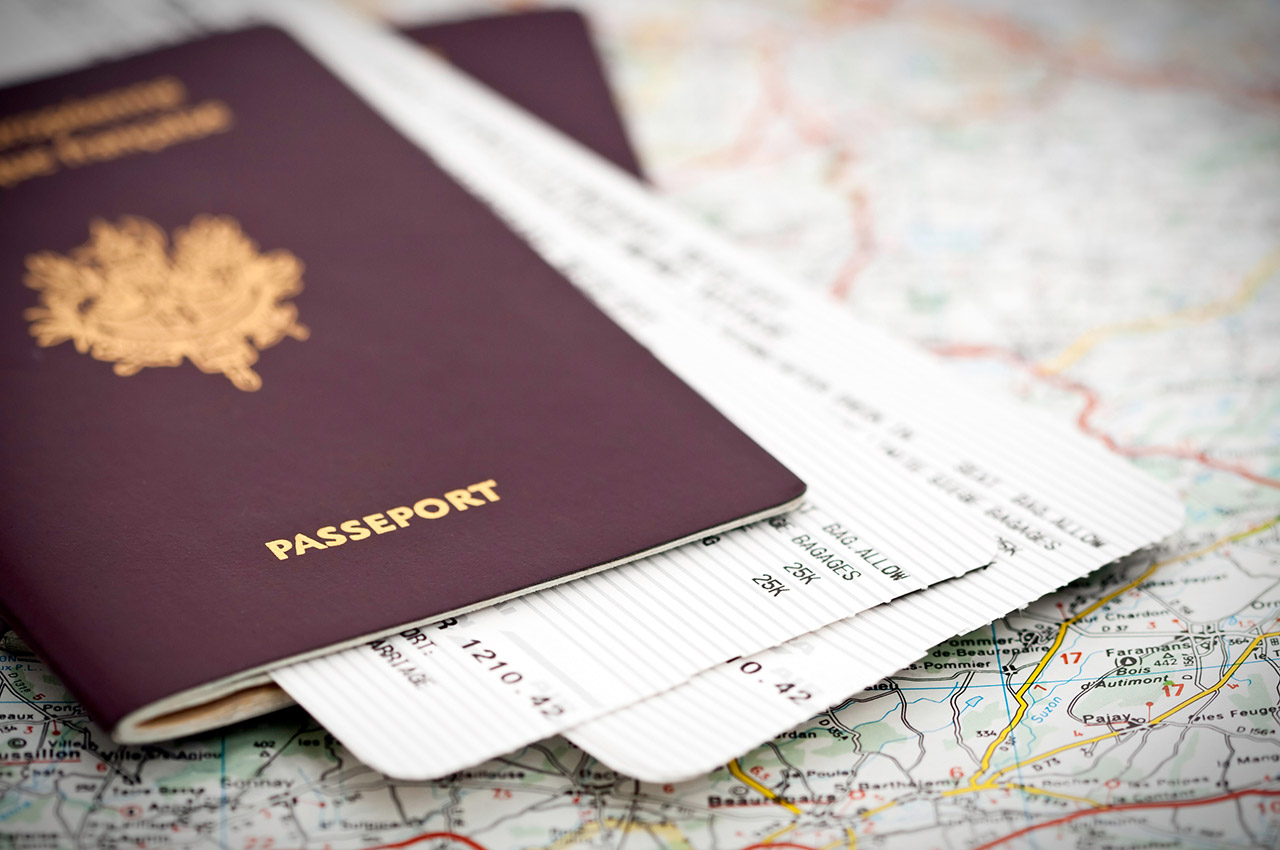 Passeport et billets d'avion