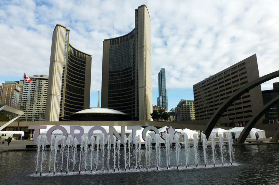 La fontaine sur le Nathan Phillips Square