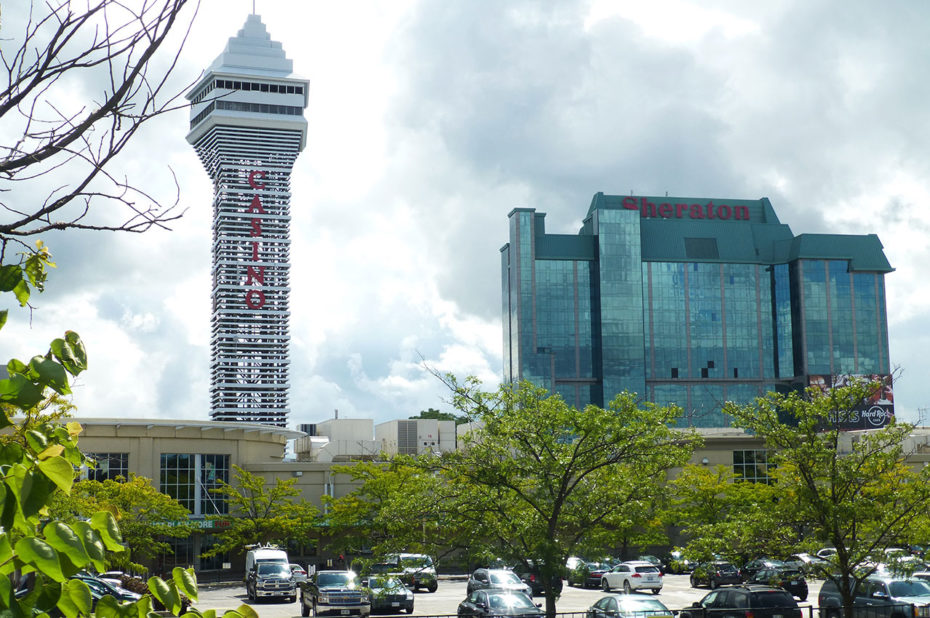 Le Casino et l'hôtel Sheraton à Niagara Falls