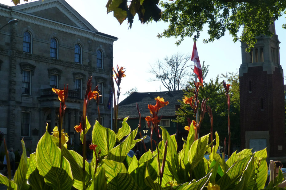 Niagara-on-the-Lake est une petite ville fleurie