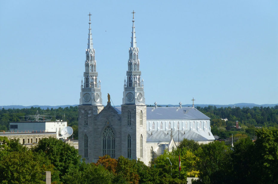 La basilique-cathédrale Notre-Dame d'Ottawa