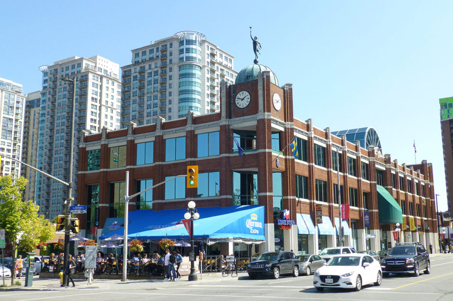 Restaurant mexicain et ambassade de Suède à Ottawa