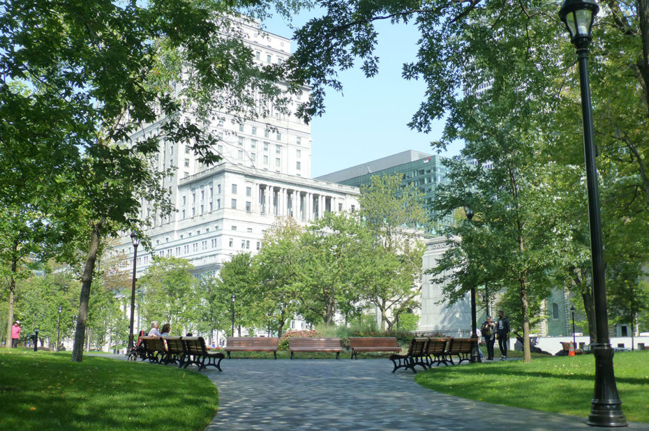 Le square Dorchester, havre de verdure au cœur de Montréal