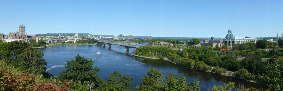 Vue sur Ottawa et la rivière des Outaouais