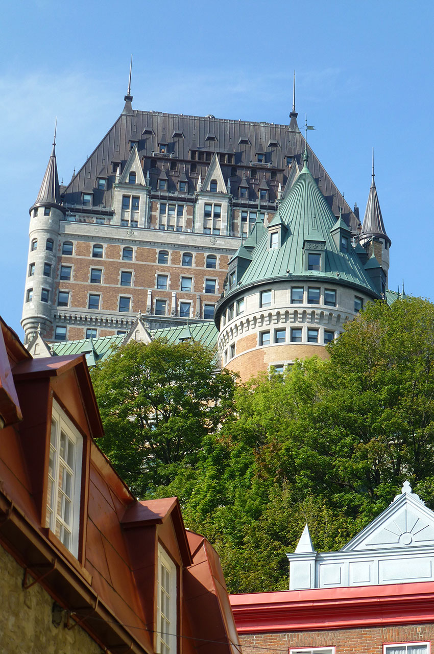 Le château Frontenac vu depuis la Basse-Ville