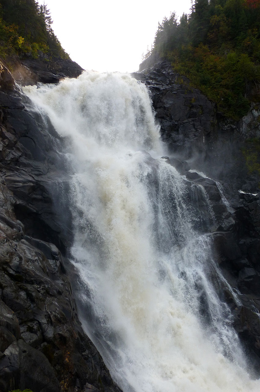 Chute de la rivière Ouiatchouan