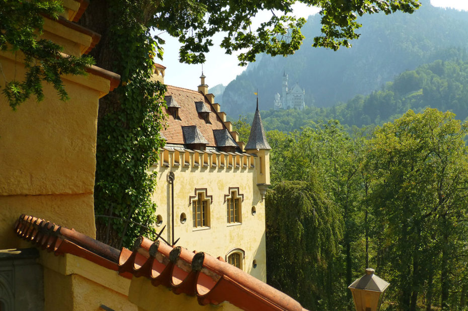 Le château de Neuschwanstein depuis celui de Hohenschwangau