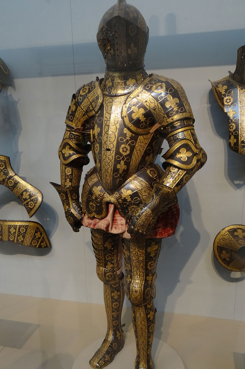 Armure garniture de George Clifford, troisième comte de Cumberland