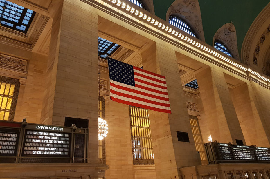 Drapeau américain dans Grand Central Terminal