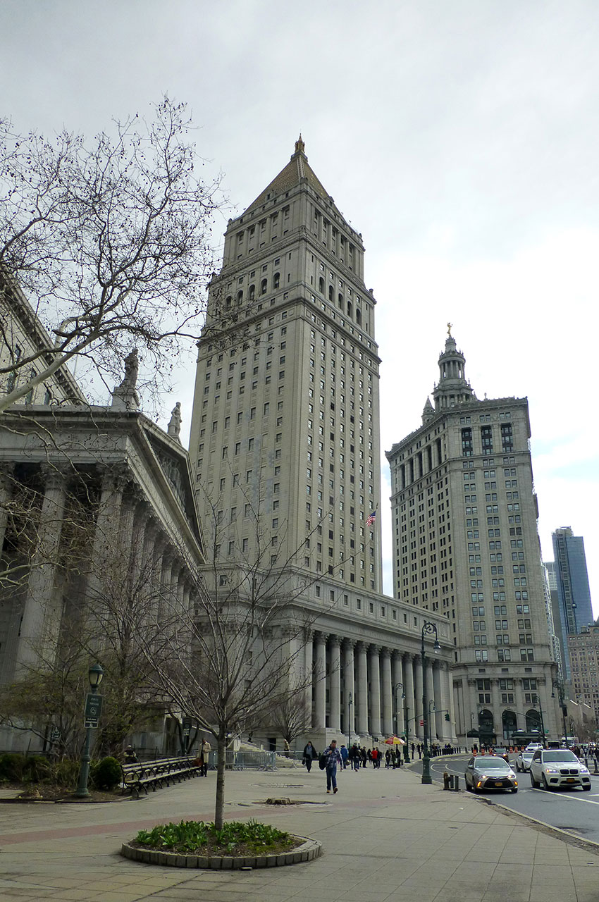 Le palais de justice, à proximité du Brooklyn Bridge