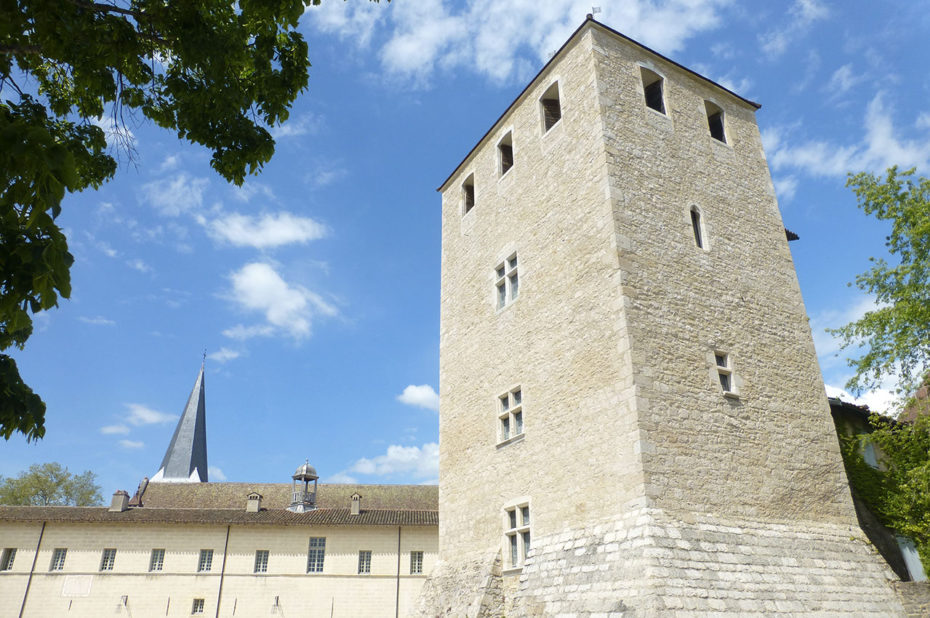La Tour des Archives de l'Abbaye d'Ambronay