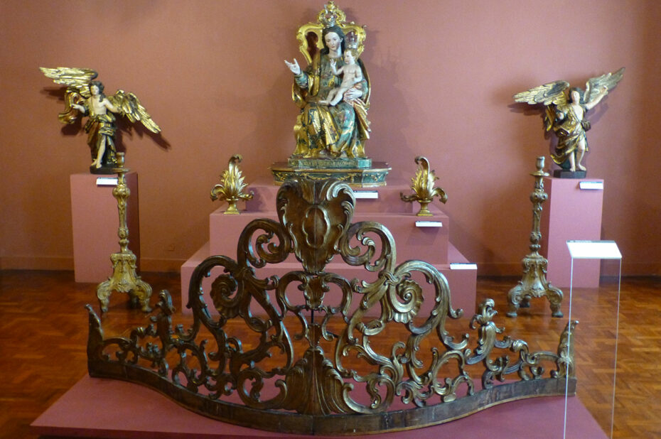 Sculpture en or ajoutée au vestiaire de la Cathédrale Sé de Funchal