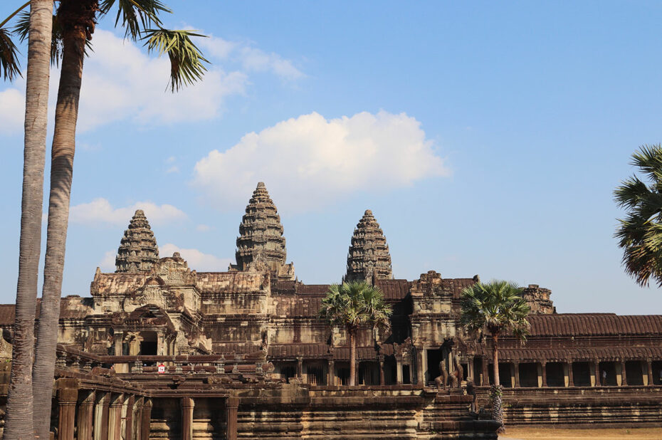 Entrée principale du temple d'Angkor Vat