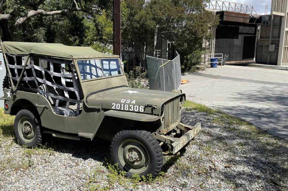 Une Jeep de l'armée américaine utilisée pour un tournage