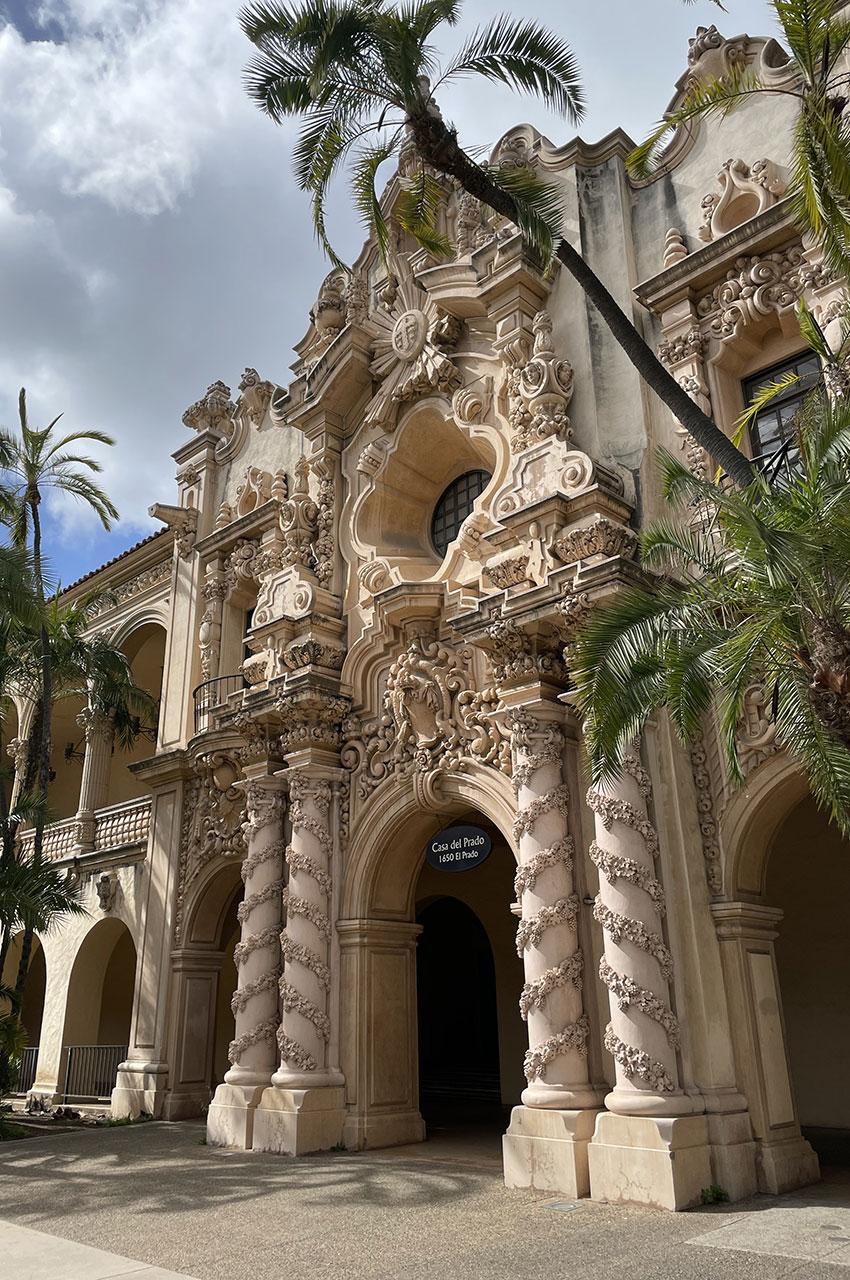 L'architecture remarquable de la Casa del Prado