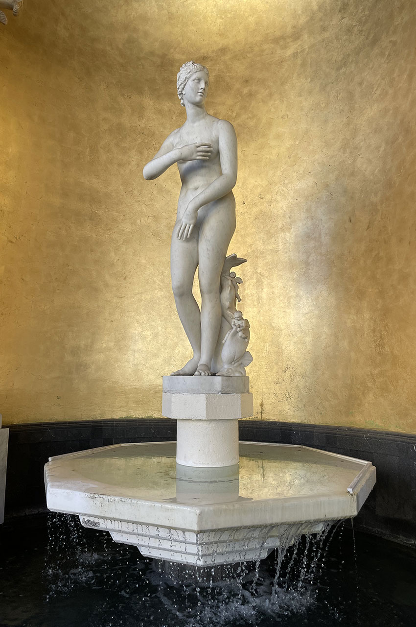 Statue de Vénus sur une fontaine au Caesars Palace