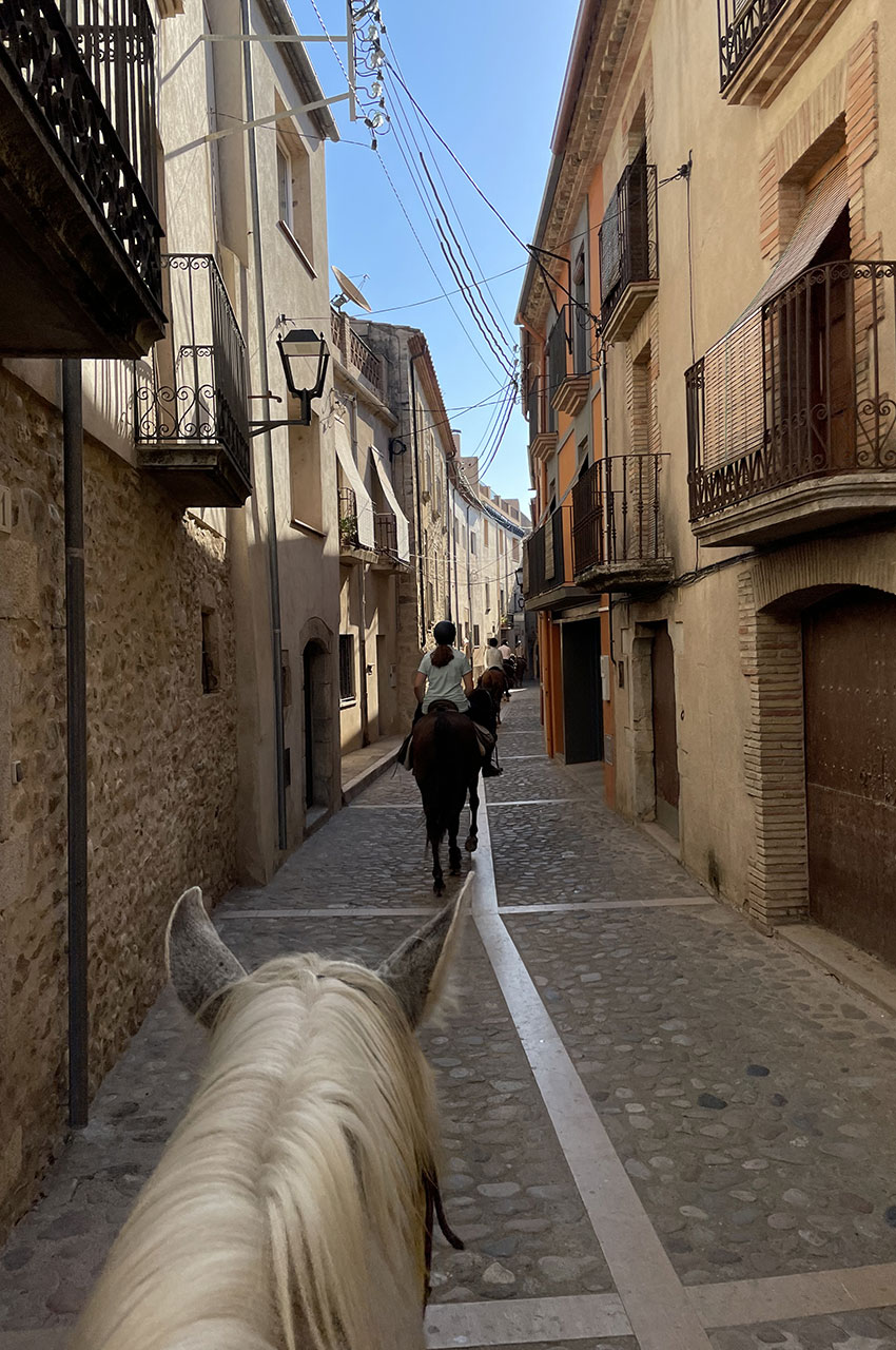 Traversée de petits villages catalans