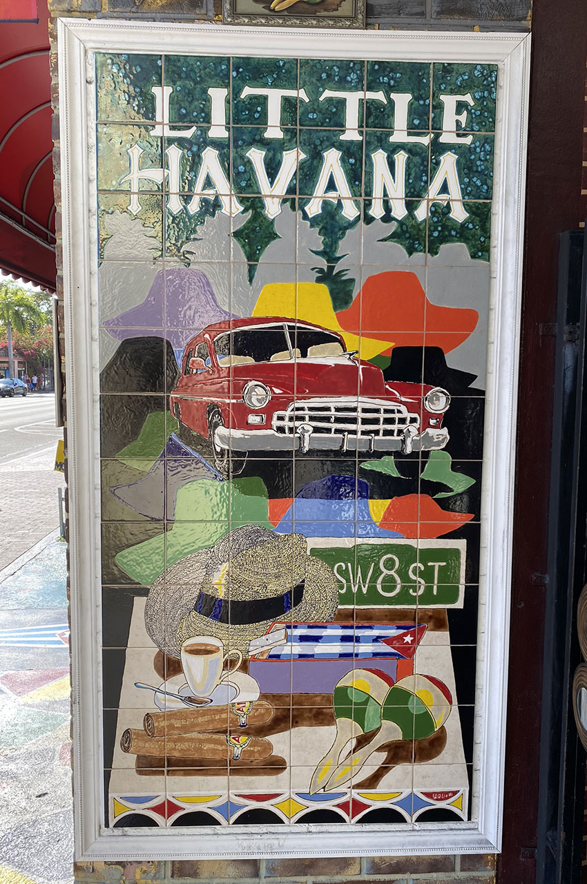 Carrelage décoré, ode à Little Havana