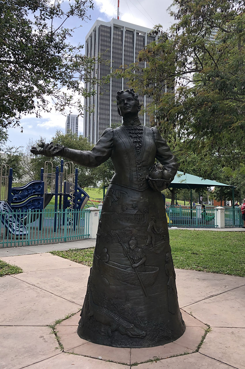 Statue de Julia Sturtevant Tuttle, fondatrice de Miami