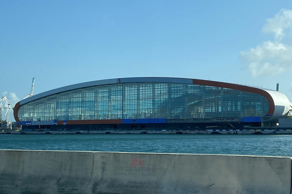 Norwegian Cruise Line Terminal B dans le port de Miami