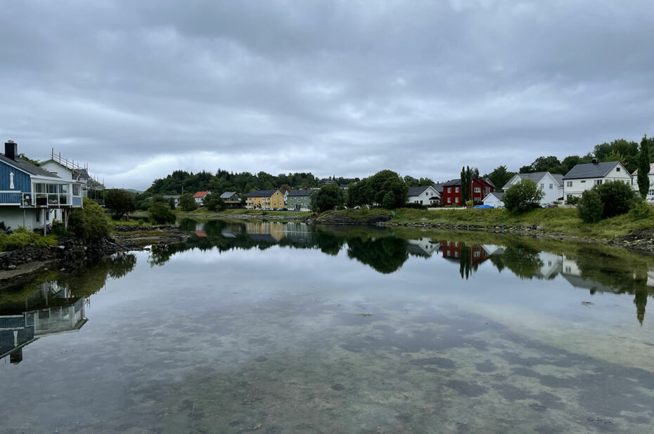 L'eau est partout dans la ville de Brønnøysund