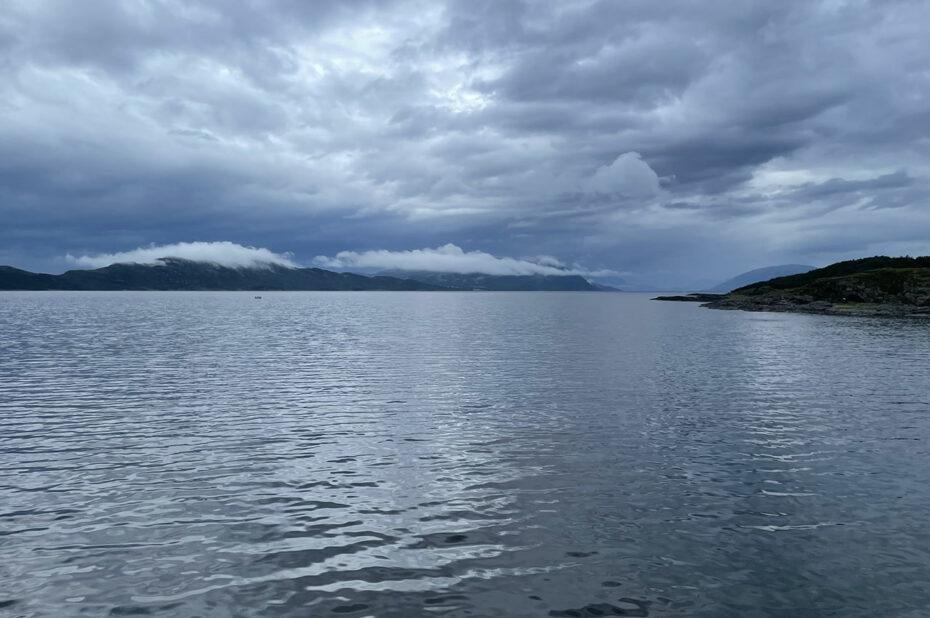 En ferry, sur la route de Brønnøysund