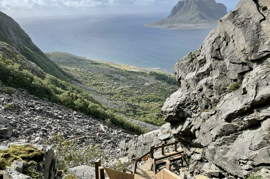 La descente peut-être impressionnante pour les personnes sujettes au vertige