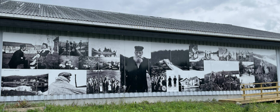 Fresque racontant l'histoire de Hommelstø