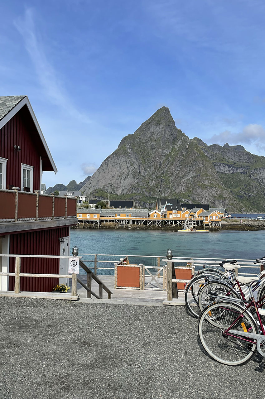 Les déplacements en vélo sont populaires aux Lofoten pour profiter de la Nature