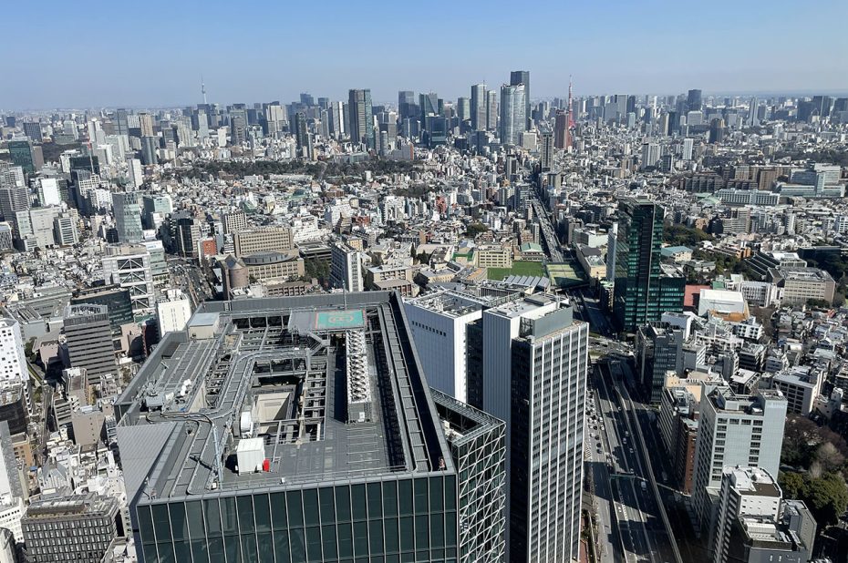 La ville à perte de vue depuis le sommet de la Shibuya Sky