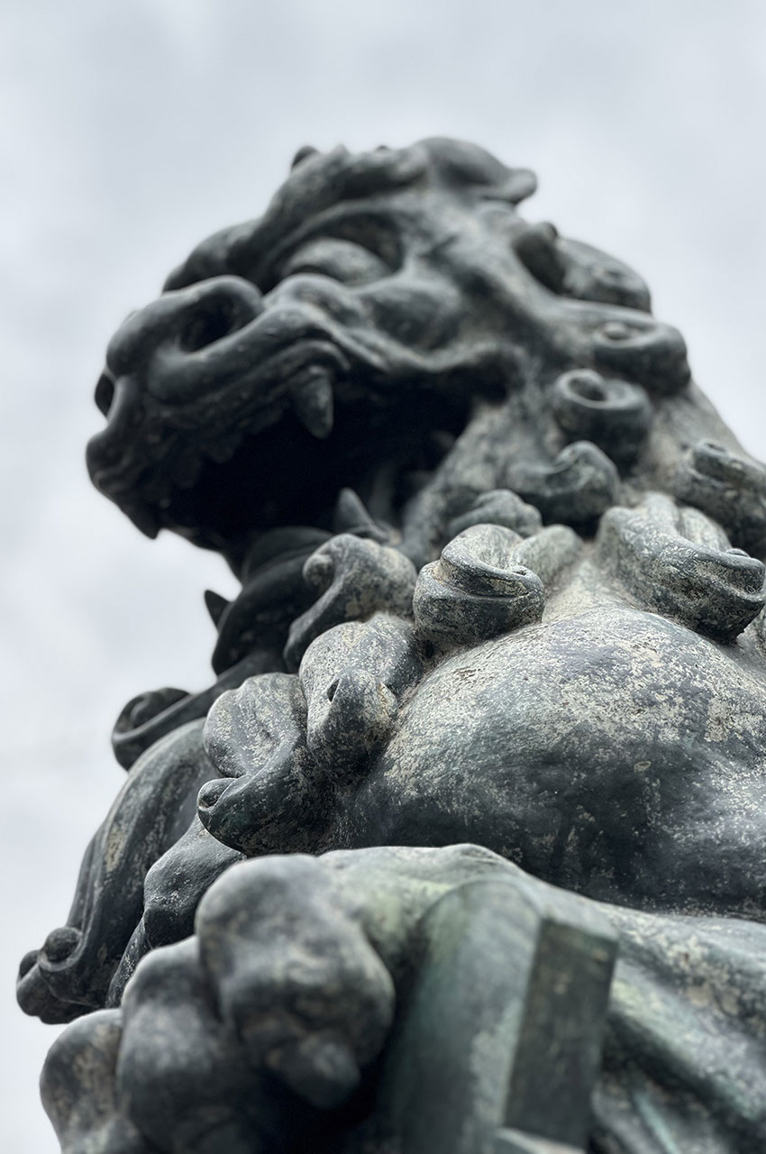 Statue de lion au pont de Nihonbashi
