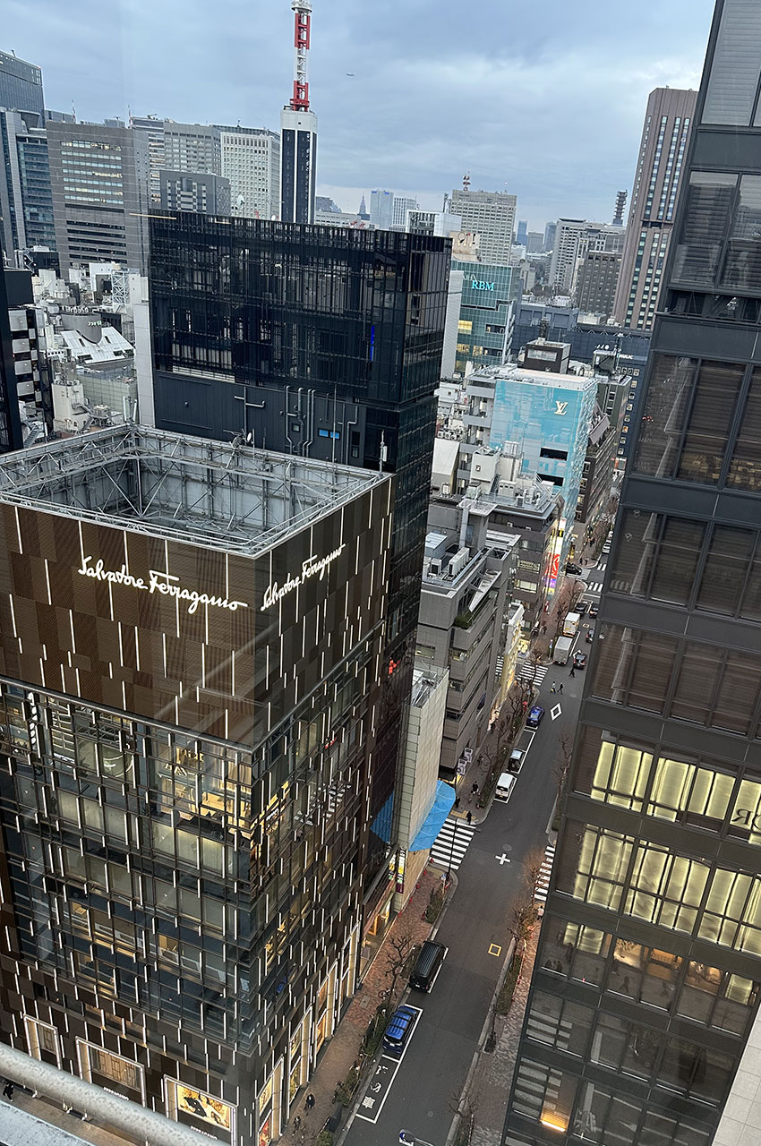 Le flagship de Salvatore Ferragamo à Ginza