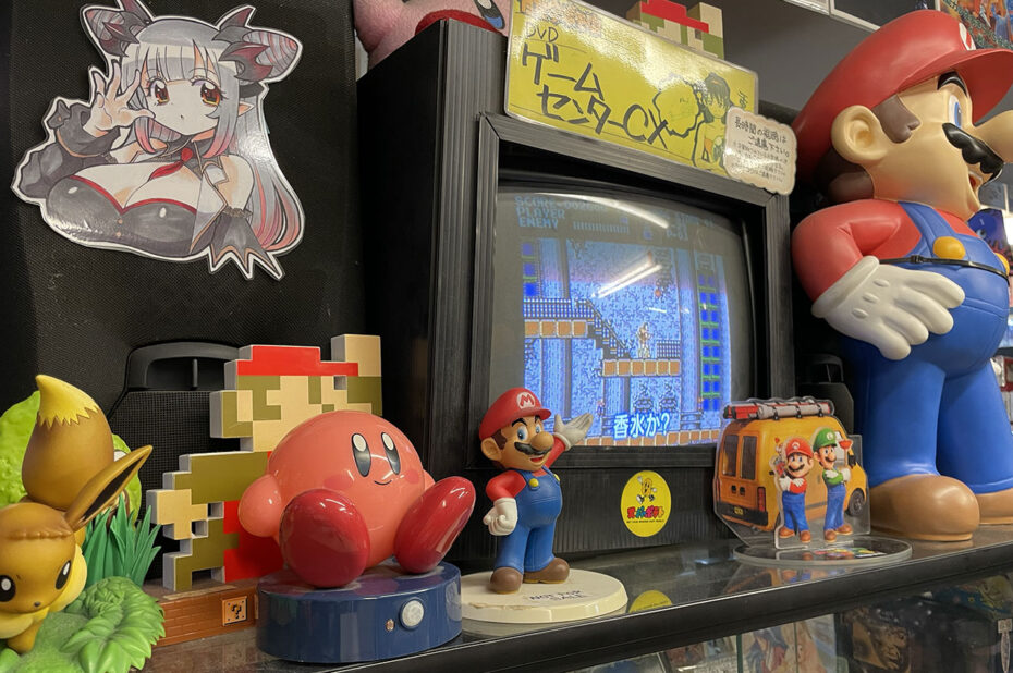 Des magasins d'Akihabara vendent des jeux vidéo vintage