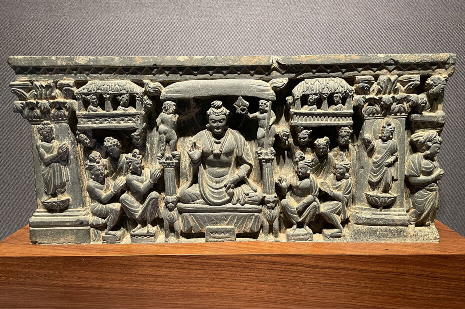 Le bodhisattva Maitreya dans le paradis de Tusita Le Bodhisattva Maitreya dans le paradis de Tusita