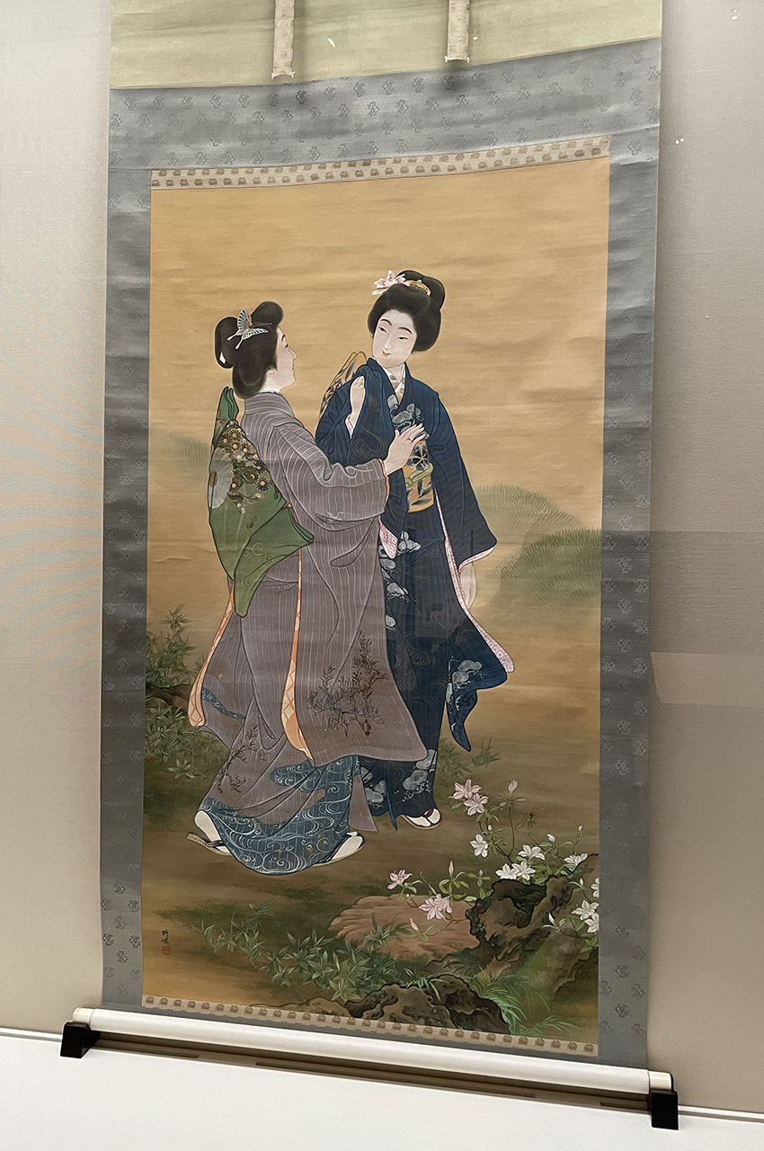 Peinture sur soie représentant deux jeunes femmes du même âge Peinture sur soie représentant deux jeunes femmes du même âge