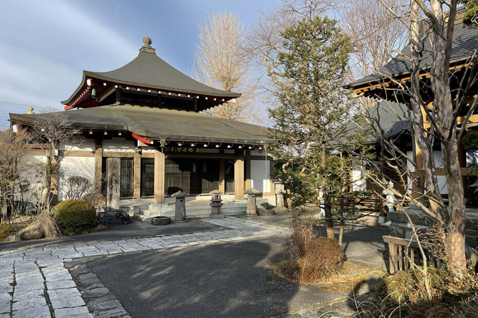 Bâtiment principal du temple Ryuzoji